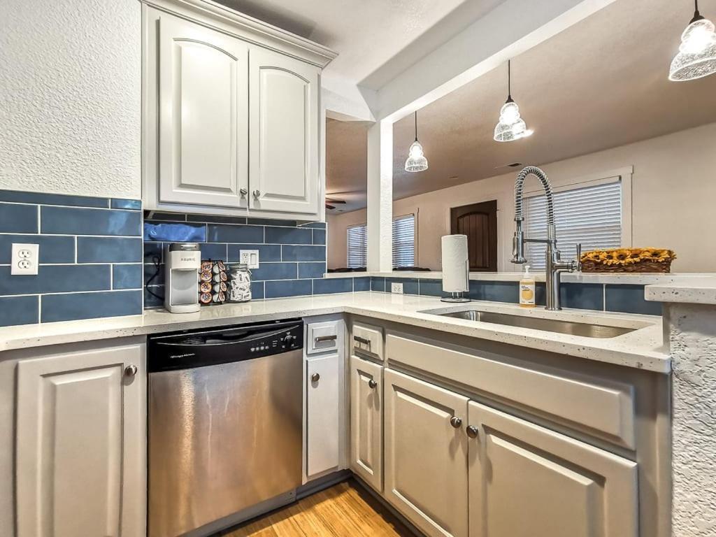 Вилла Plaza 2 King Br 2 Full Bth Канзас-Сити Экстерьер фото