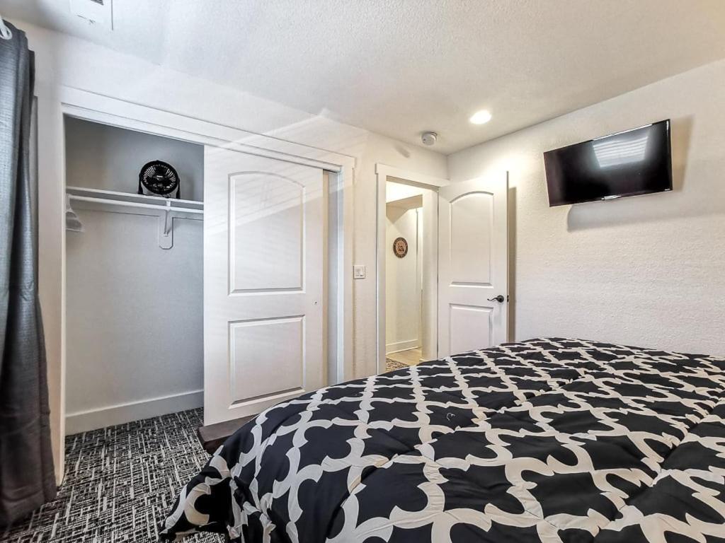 Вилла Plaza 2 King Br 2 Full Bth Канзас-Сити Экстерьер фото